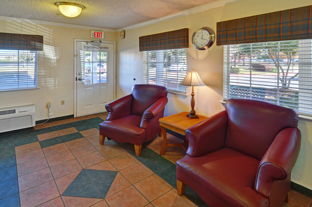 Intown Suites Extended Stay Dallas Tx - Garland Exteriör bild