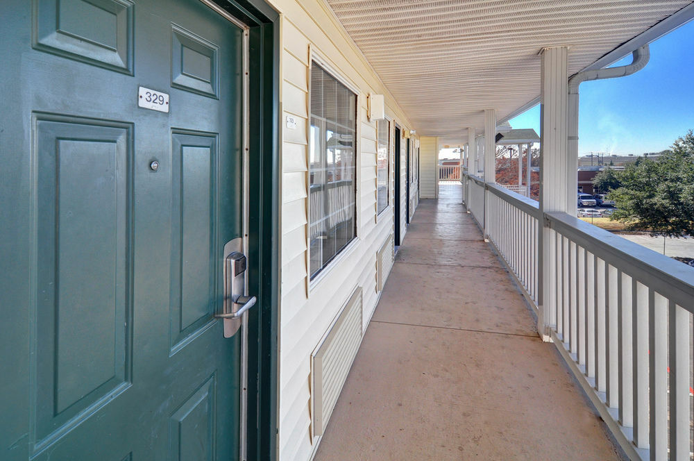 Intown Suites Extended Stay Dallas Tx - Garland Exteriör bild